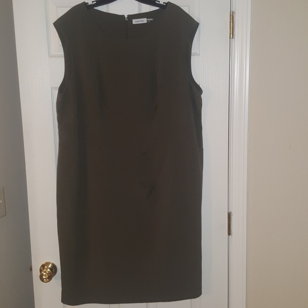 Hunter Green Dress